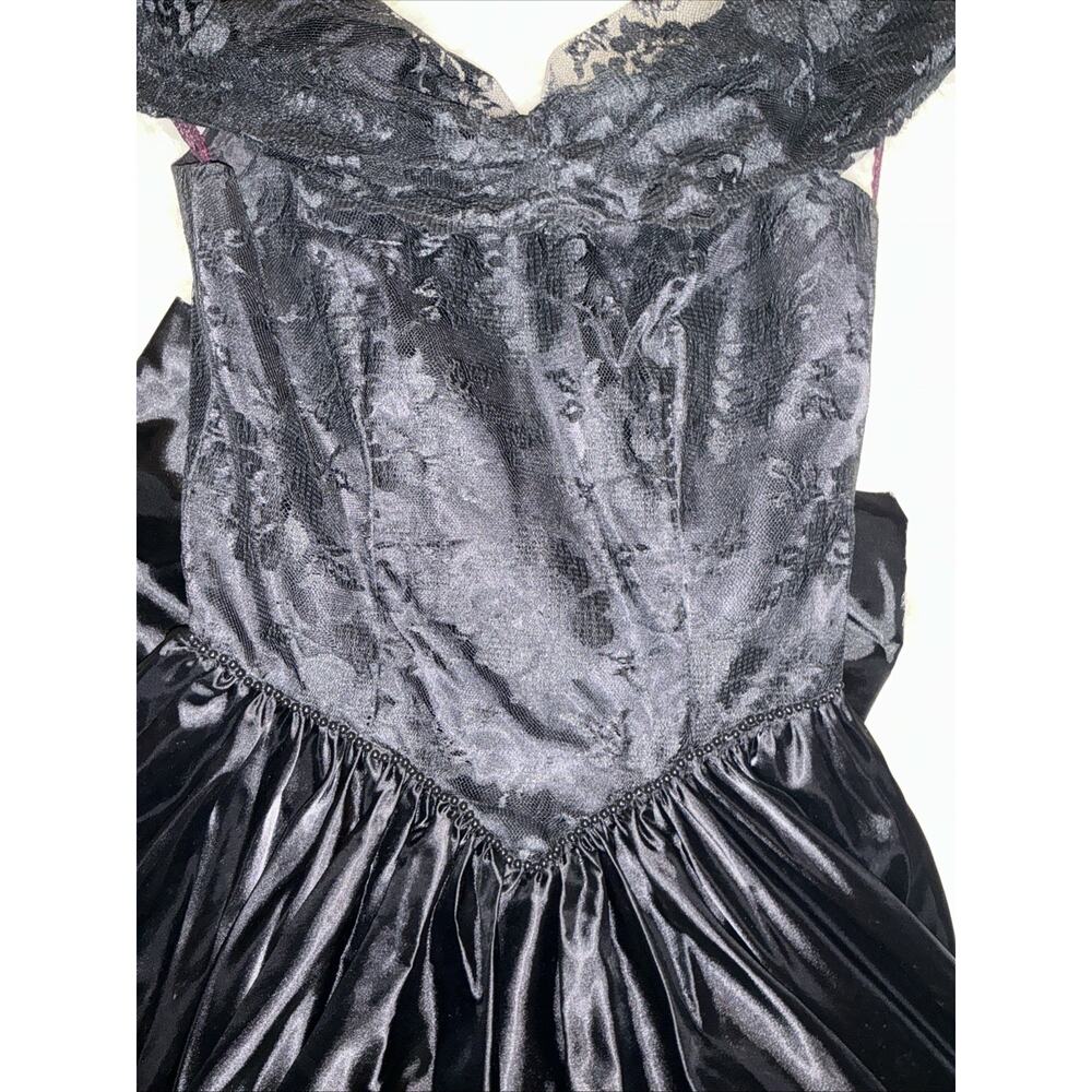 Vintage Black Lace Off Shoulder Gown Basque Waist Satin Event Dress Zum Zum 7/8 - Picture 4 of 13